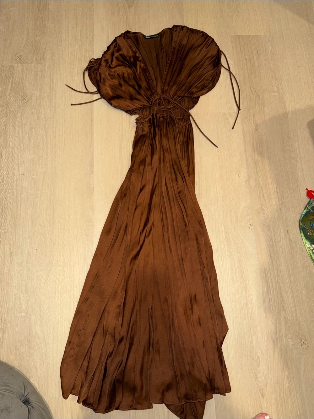 Zara Brown Maxi Dress with Drawstring Details - Picture 2 of 5